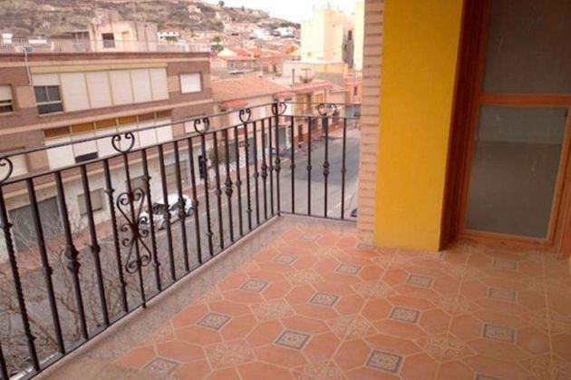 Foto 1 de Pis en venda a Puerto Lumbreras de 4 habitacions amb terrassa i ascensor