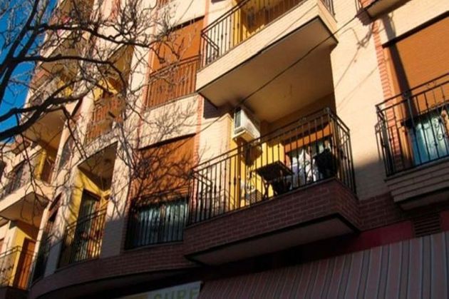Foto 2 de Pis en venda a Puerto Lumbreras de 4 habitacions amb terrassa i ascensor