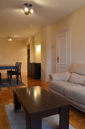 Foto 1 de Alquiler de piso en Ermitagaña - Mendebaldea de 3 habitaciones con garaje y muebles