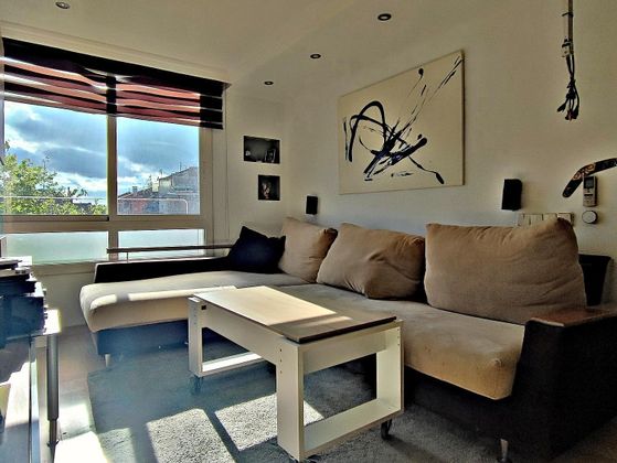 Foto 2 de Piso en venta en Ca n'Aurell de 3 habitaciones con balcón y aire acondicionado