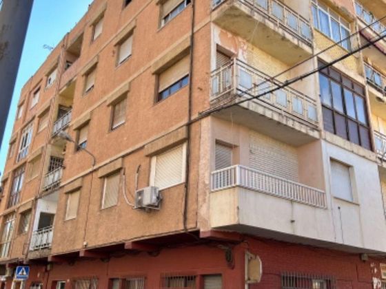 Foto 1 de Pis en venda a Carretera Mojonera – Cortijos de Marín de 4 habitacions amb terrassa i ascensor