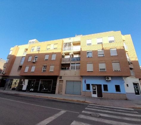 Foto 1 de Pis en venda a calle Hermanos Alférez de 2 habitacions amb terrassa i ascensor