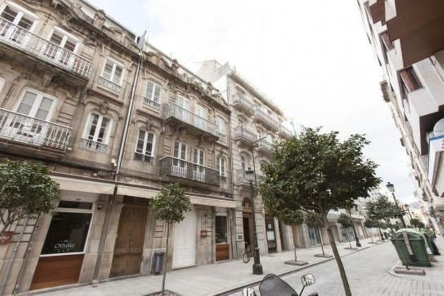 Foto 1 de Piso en venta en calle Luis Taboada de 2 habitaciones con terraza y balcón