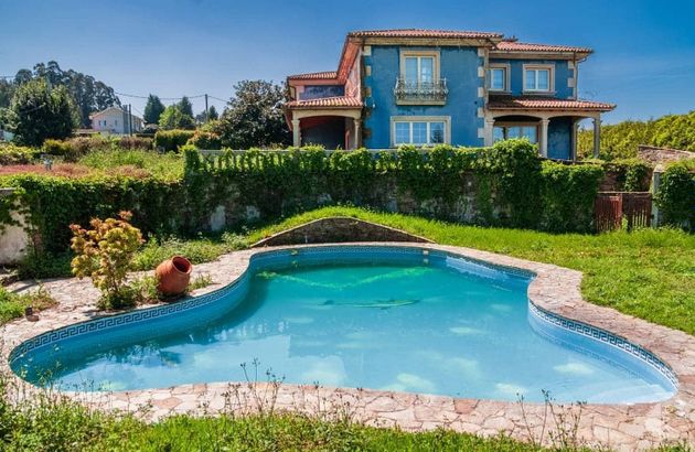Foto 1 de Xalet en venda a Cesuras de 4 habitacions amb terrassa i piscina