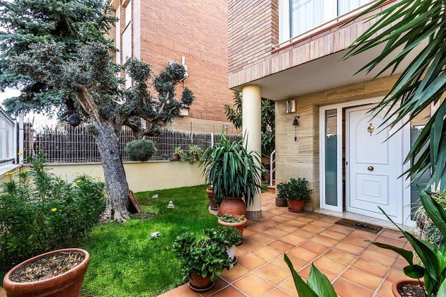 Foto 2 de Casa en venta en Sant Quirze Parc- Vallsuau - Castellet de 5 habitaciones con terraza y piscina