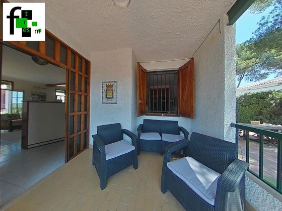 Foto 2 de Xalet en venda a calle Girones de 5 habitacions amb terrassa i piscina