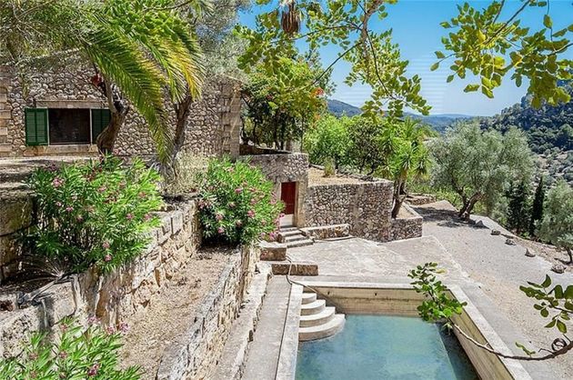 Foto 1 de Casa rural en venta en Bunyola de 3 habitaciones con terraza y piscina