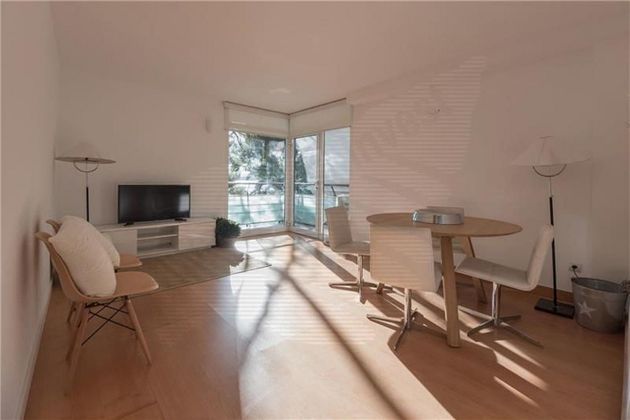 Foto 2 de Piso en alquiler en Cas Catala - Illetes de 2 habitaciones con terraza y piscina