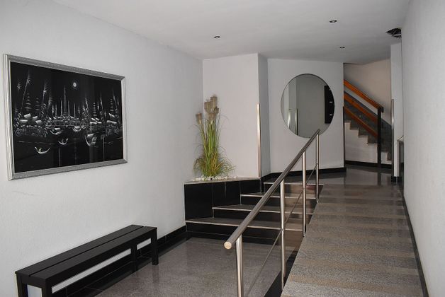 Foto 1 de Pis en venda a Barri del Mar - Ribes Roges de 4 habitacions amb balcó i ascensor