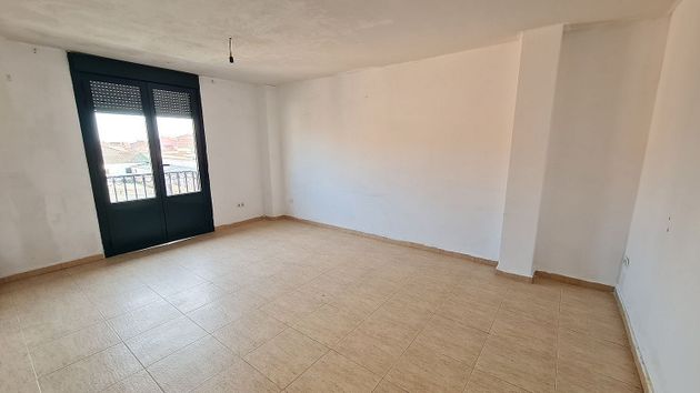 Foto 1 de Piso en venta en Fuensalida de 3 habitaciones con garaje y calefacción