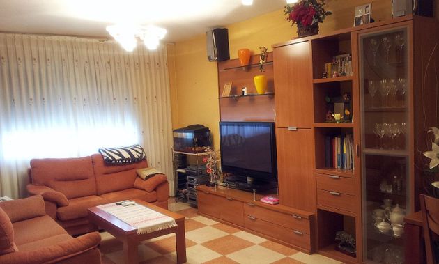 Foto 1 de Venta de casa en Casarrubuelos de 4 habitaciones con garaje y aire acondicionado