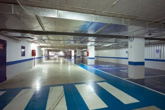Foto 1 de Garaje en alquiler en Príncep de Viana - Clot -Xalets Humbert Torres de 3 m²