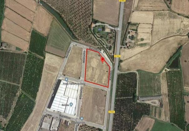 Foto 1 de Venta de terreno en Torre-Serona de 7971 m²