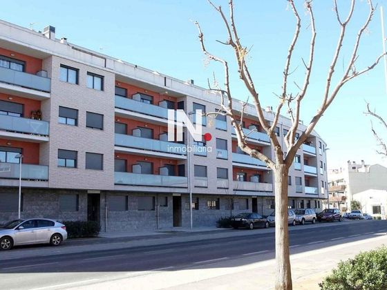 Foto 2 de Ático en venta en Alcarràs de 3 habitaciones con terraza y garaje