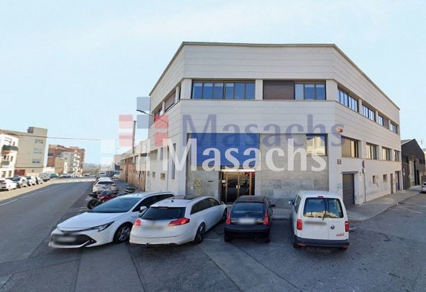 Foto 2 de Nau en venda a calle D'almería de 2550 m²