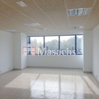 Foto 1 de Alquiler de oficina en Canet d´Adri de 168 m²