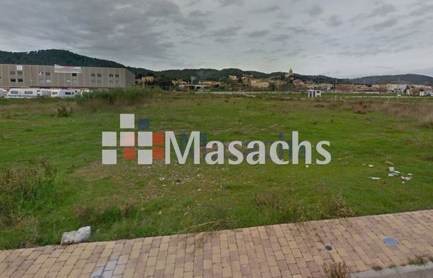 Foto 2 de Venta de terreno en Mont-Ras de 3202 m²