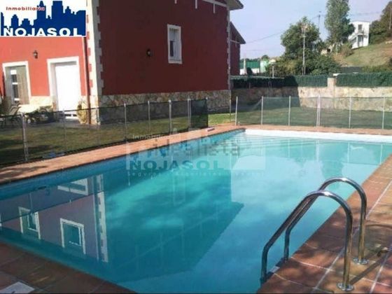 Foto 1 de Casa en venta en Bareyo de 3 habitaciones con terraza y piscina