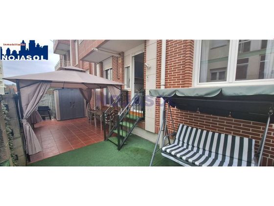 Foto 2 de Pis en venda a Meruelo de 3 habitacions amb terrassa i piscina