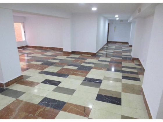 Foto 2 de Alquiler de oficina en Casco Histórico de 104 m²