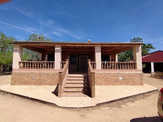 Foto 1 de Casa rural en venda a Fuente Alamo de 2 habitacions amb jardí i aire acondicionat