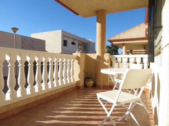Foto 2 de Casa adosada en venta en El Algar de 4 habitaciones con garaje y jardín