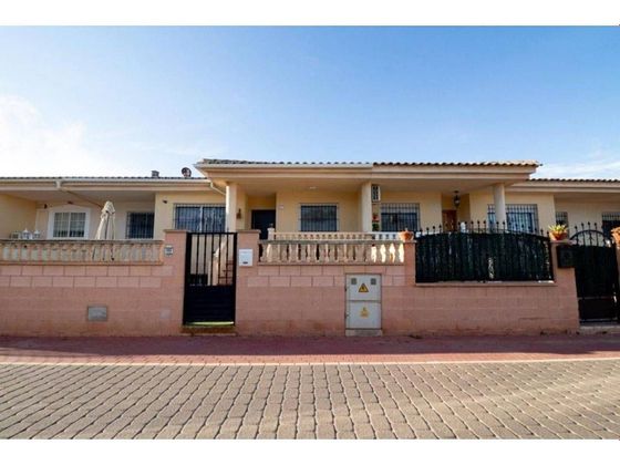 Foto 1 de Casa en venda a La Palma de 2 habitacions amb piscina i garatge