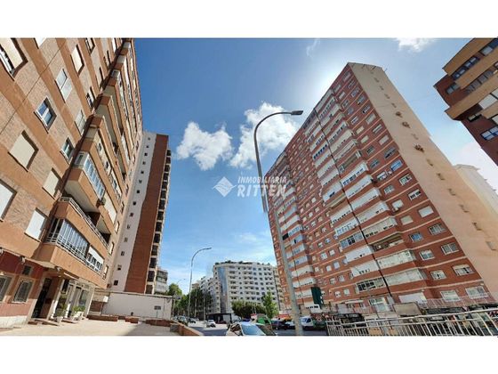 Foto 1 de Venta de piso en calle Soldado Rosique de 3 habitaciones con garaje y balcón