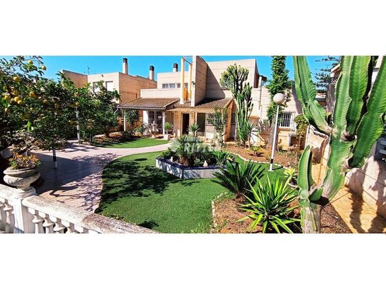 Foto 1 de Casa en venda a Polígono Santa Ana de 6 habitacions amb terrassa i piscina