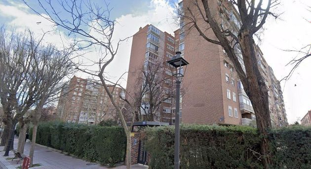 Foto 1 de Pis en venda a calle De Santa Laura de 3 habitacions amb terrassa i jardí