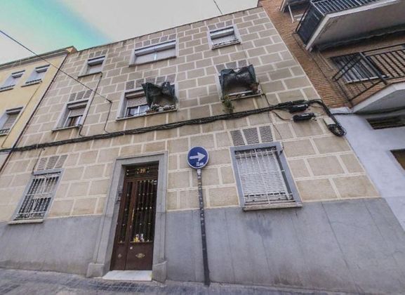Foto 1 de Pis en venda a calle Del Jaspe de 2 habitacions i 55 m²