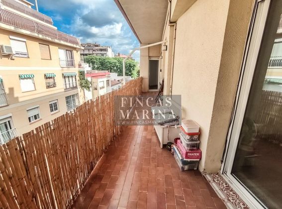 Foto 1 de Pis en venda a Centre - Castelldefels de 4 habitacions amb balcó i calefacció