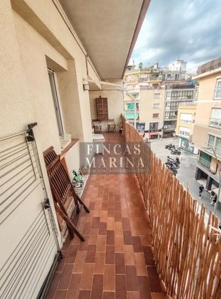 Foto 2 de Pis en venda a Centre - Castelldefels de 4 habitacions amb balcó i calefacció