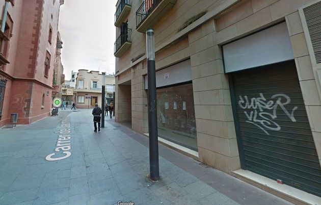 Foto 1 de Local en lloguer a calle De Jaume Abril de 284 m²