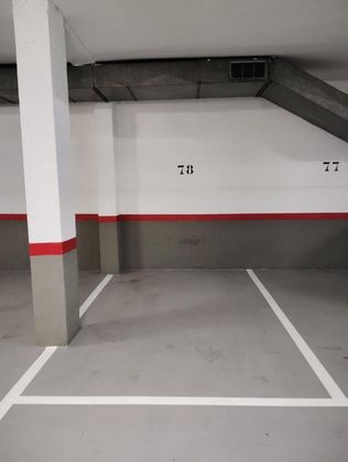 Foto 2 de Garatge en lloguer a Centre - Colomeres - Rambles de 10 m²