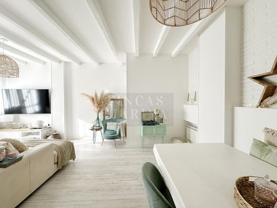Foto 1 de Piso en venta en Centre - Colomeres - Rambles de 2 habitaciones con terraza y aire acondicionado