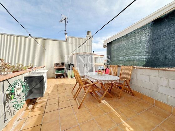 Foto 1 de Casa en venta en Passeig Maragall - Zona Estació de 4 habitaciones con terraza y garaje