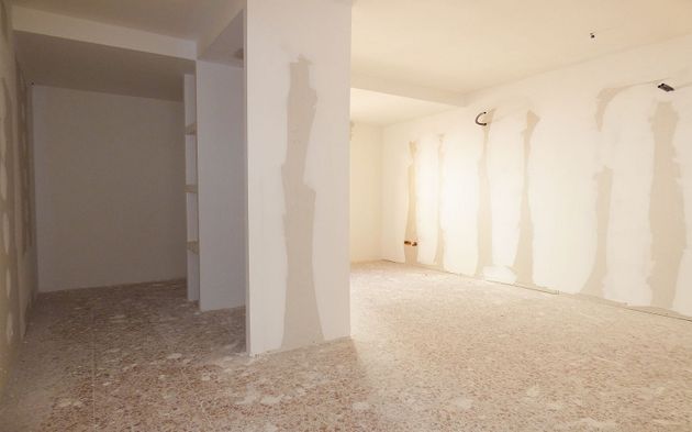 Foto 2 de Piso en venta en Casco Antiguo de 2 habitaciones con aire acondicionado y calefacción