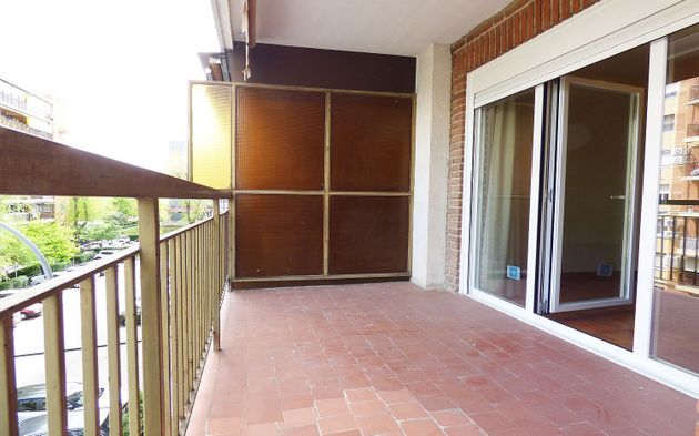 Foto 2 de Pis en venda a Suroeste - Zona Hospital en Móstoles de 4 habitacions amb terrassa i jardí