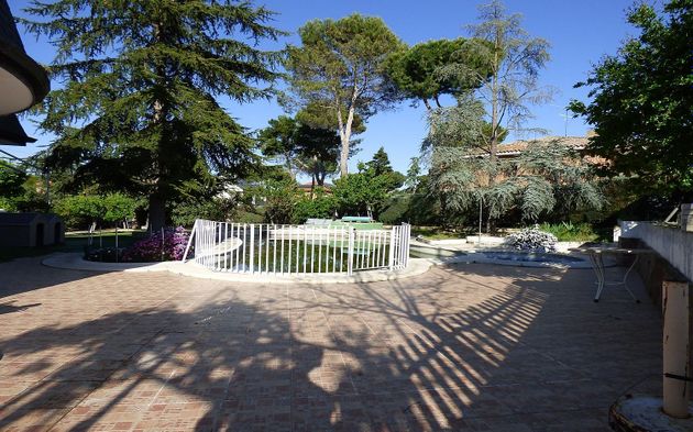 Foto 2 de Venta de chalet en El Castillo Campodón de 6 habitaciones con terraza y piscina