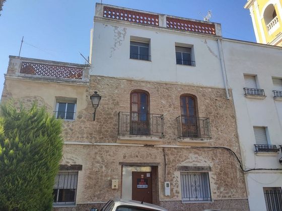 Foto 1 de Casa rural en venda a plaza De Sant Francesc de Borja de 5 habitacions amb terrassa i balcó