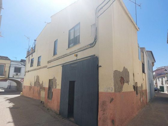 Foto 2 de Casa en venda a calle Del Santo de 6 habitacions amb terrassa i balcó