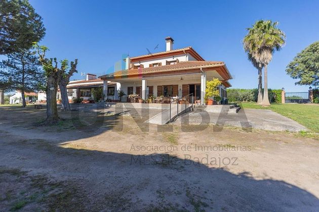 Foto 2 de Casa rural en venda a Las Vaguadas - Urb. del Sur de 8 habitacions amb terrassa i garatge