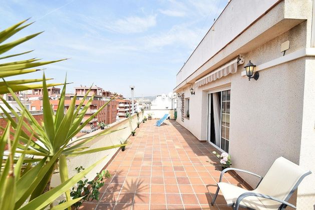 Foto 1 de Àtic en venda a Centre Vila de 3 habitacions amb terrassa i balcó