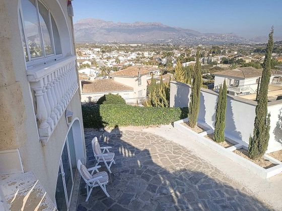 Foto 2 de Venta de chalet en Alfaz del Pi Pueblo-Urbanizaciones de 4 habitaciones con terraza y garaje