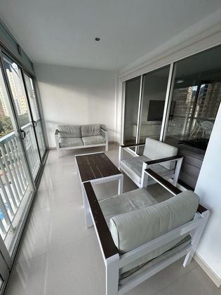 Foto 1 de Piso en alquiler en Rincón de Loix de 2 habitaciones con terraza y piscina