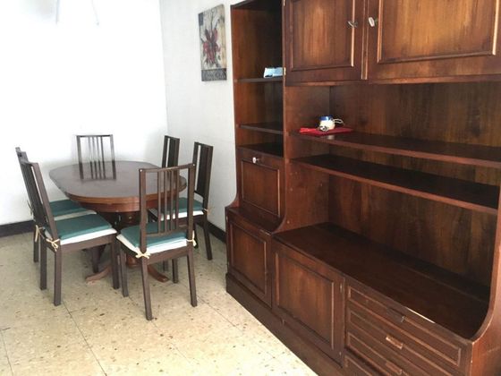 Foto 2 de Piso en alquiler en Agra del Orzán - Ventorrillo - Vioño de 2 habitaciones con muebles