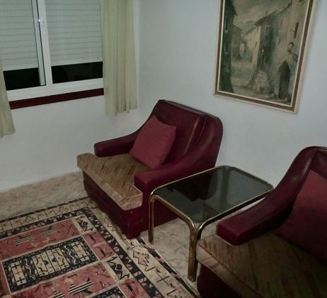 Foto 2 de Alquiler de piso en Elviña - A Zapateira de 2 habitaciones con muebles