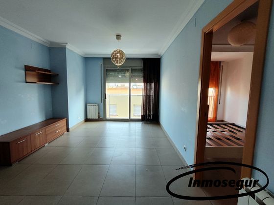 Foto 1 de Pis en venda a calle Ramon Berenguer Iv de 1 habitació amb calefacció i ascensor
