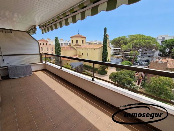 Foto 1 de Pis en venda a calle Valencia de 2 habitacions amb terrassa i aire acondicionat